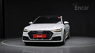 AUDI A7 4K 2020