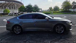 HYUNDAI GRANDEUR IG 2017