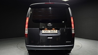 HYUNDAI STARIA 2021