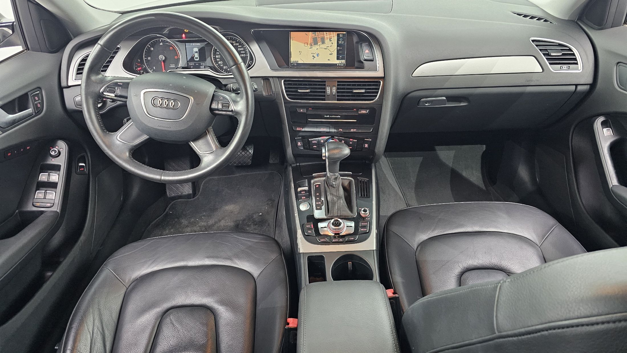 AUDI A4 2012