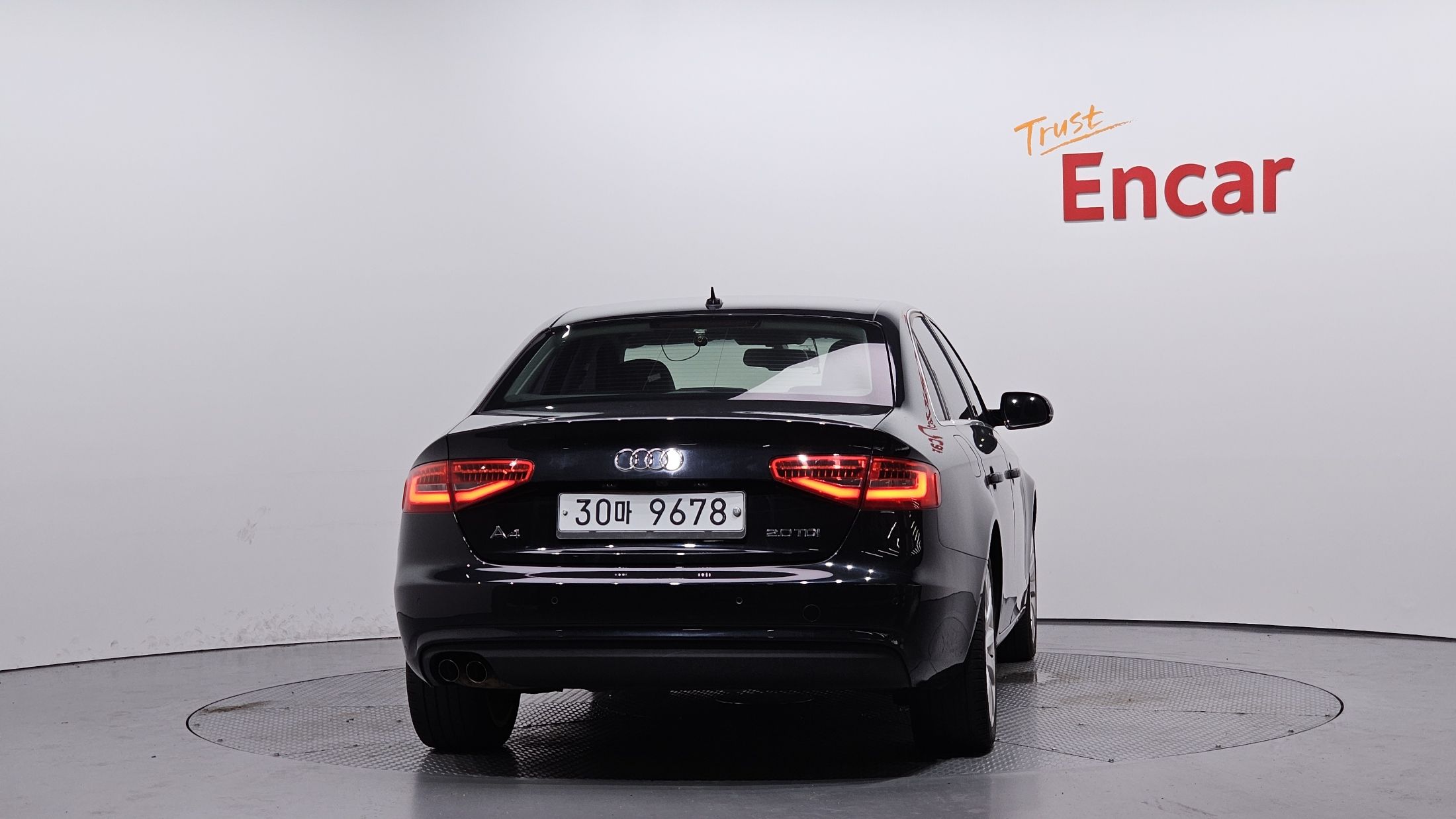 AUDI A4 2012