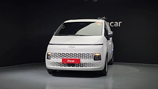 HYUNDAI STARIA 2021