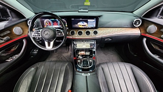 MERCEDES BENZ E-CLASS W213 2020