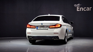 BMW 5-SERIES G30 2020