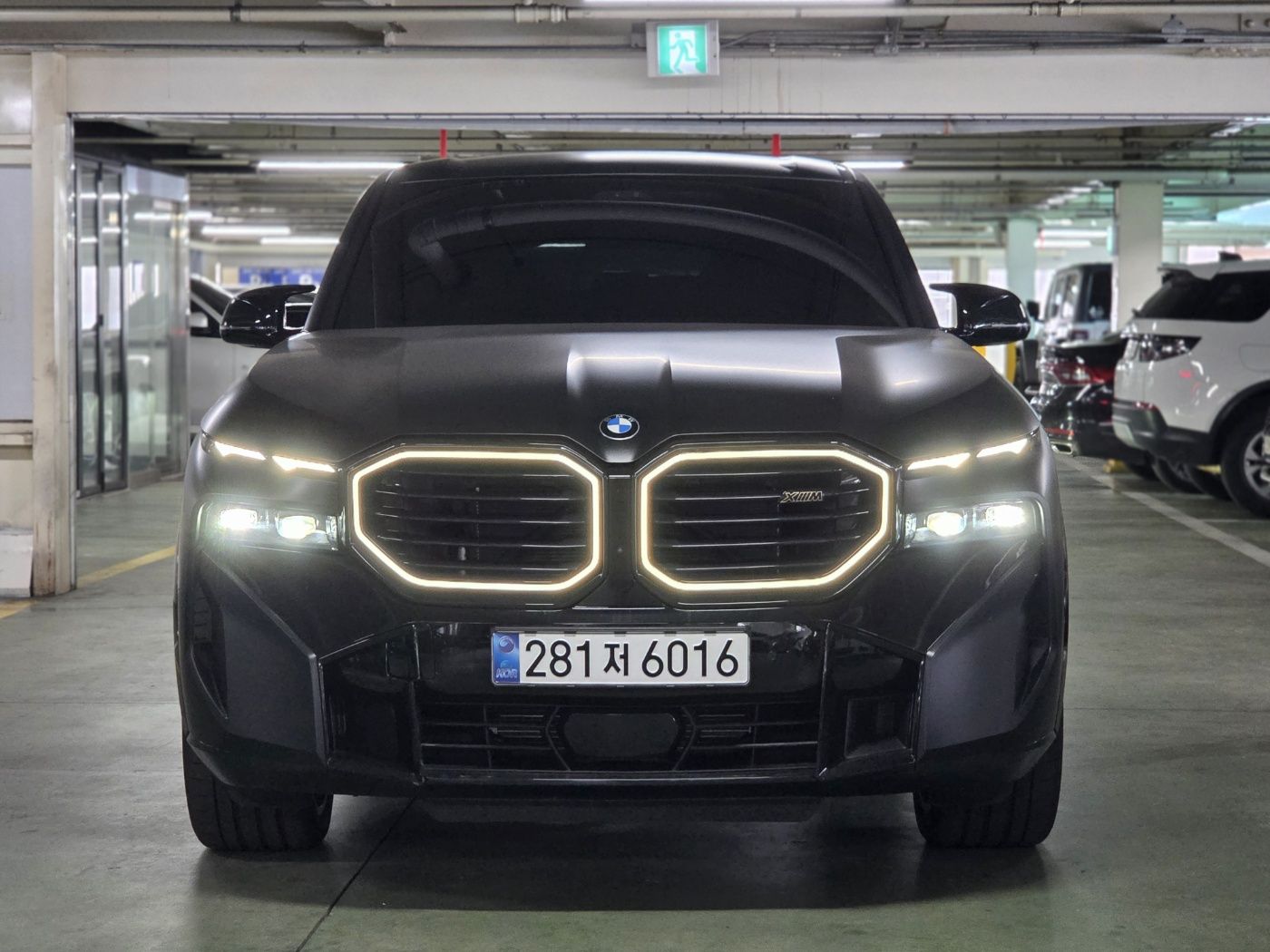 BMW XM G09 2024