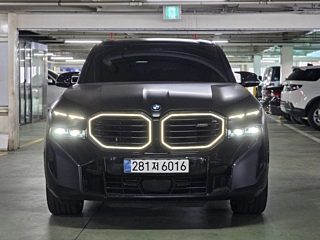 BMW XM G09 2024