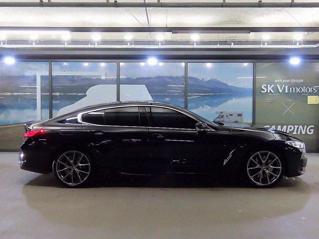 BMW 8-SERIES G15 2020