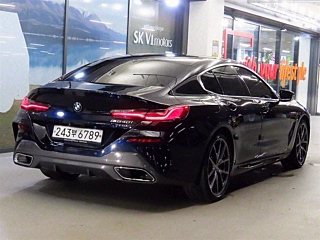 BMW 8-SERIES G15 2020