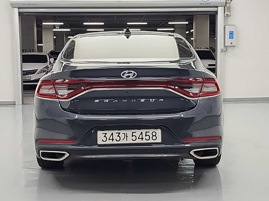 HYUNDAI GRANDEUR IG 2018