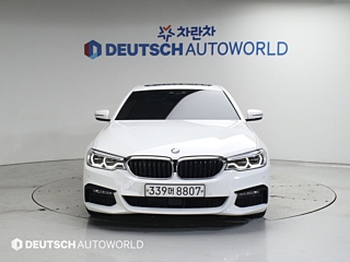 BMW 5-SERIES G30 2020