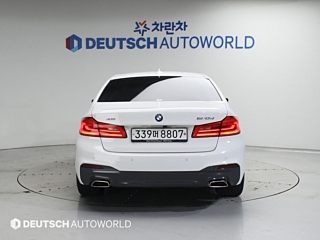 BMW 5-SERIES G30 2020