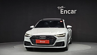 AUDI A7 4K 2020