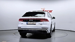 AUDI Q8 4M 55 TFSI Quattro Premium 2022