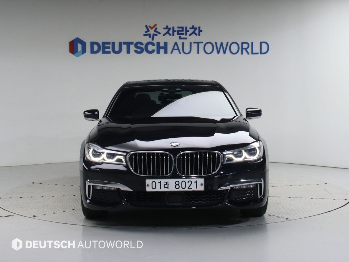 BMW 7-SERIES G11 2018