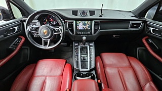 PORSCHE MACAN 2.0 2018