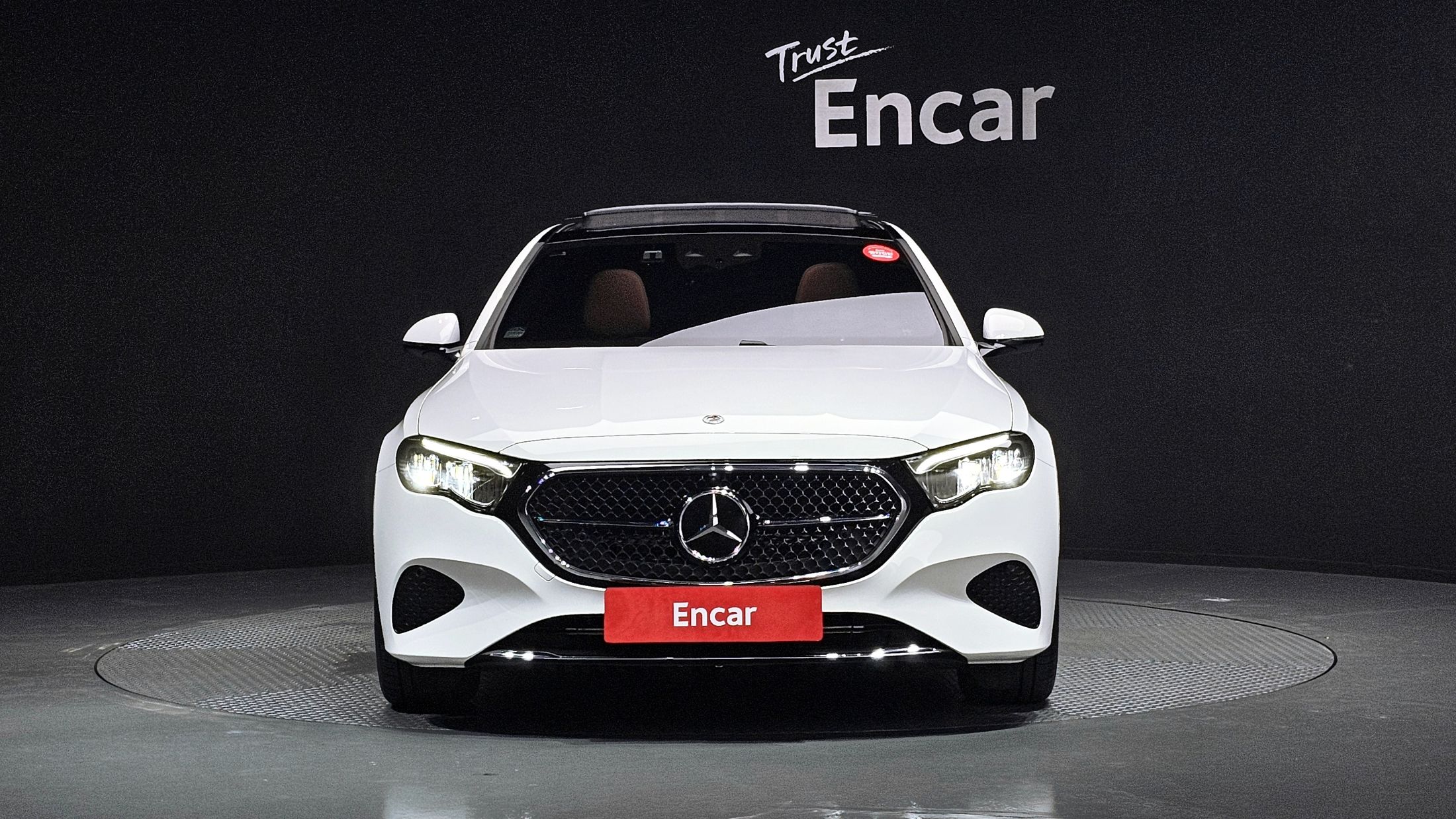 MERCEDES BENZ E-CLASS W214 2025