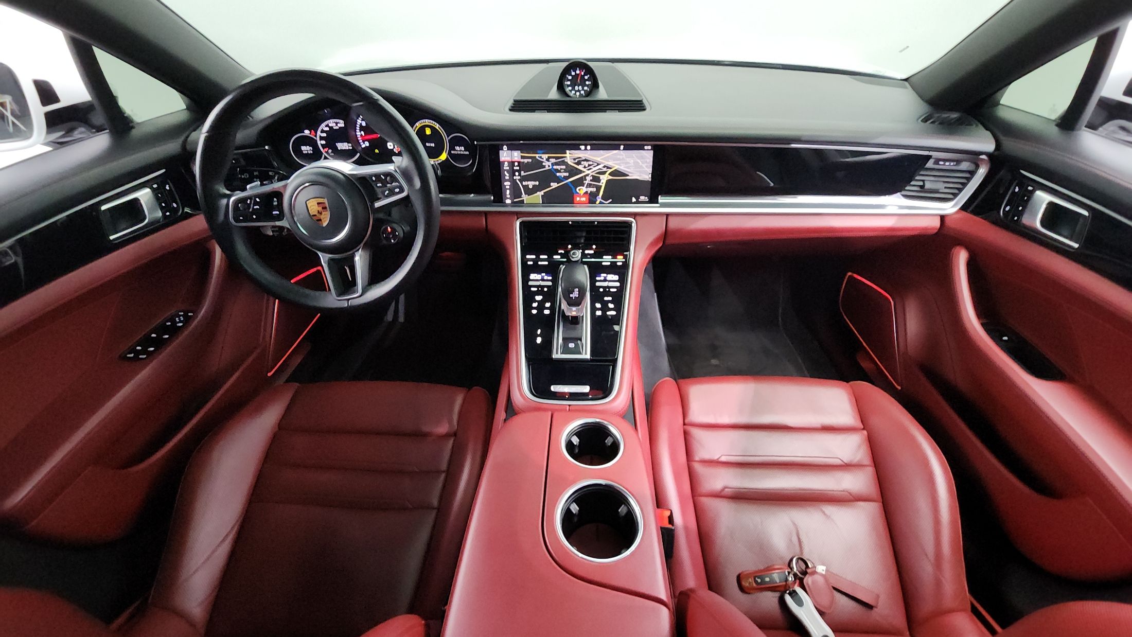 PORSCHE PANAMERA 971 2018