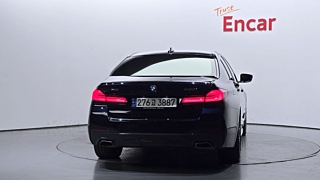 BMW 5-SERIES G30 2022