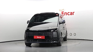 HYUNDAI STARIA 2024