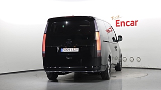 HYUNDAI STARIA 2024