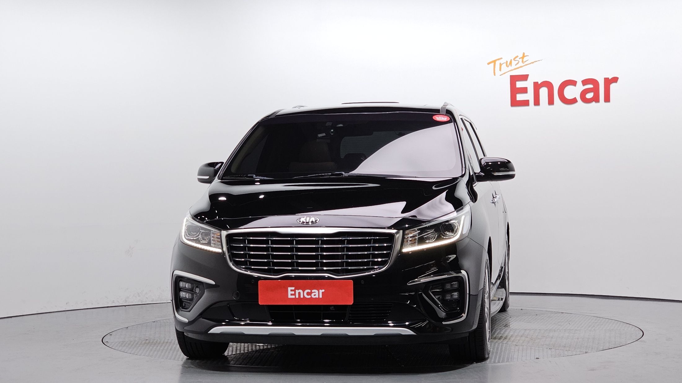 KIA CARNIVAL 2018