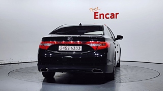 HYUNDAI GRANDEUR HG 2016