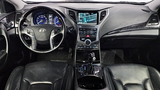 HYUNDAI GRANDEUR HG 2016