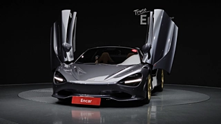MCLAREN 750S  2024