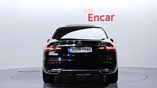 MERCEDES BENZ E-CLASS W213 2021