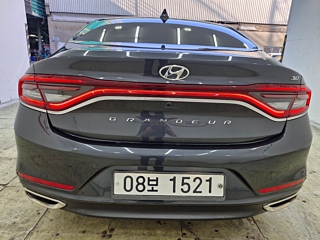 HYUNDAI GRANDEUR IG 2017