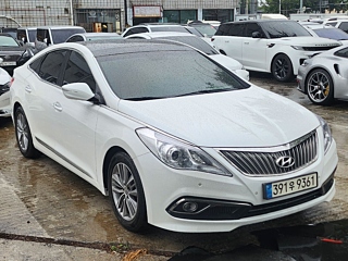 HYUNDAI GRANDEUR HG 2016