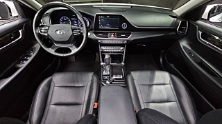 HYUNDAI GRANDEUR IG 2017