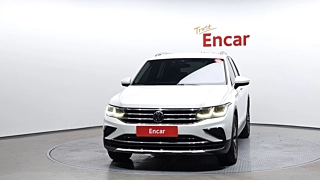 VOLKSWAGEN TIGUAN  2 GENERATION 2.0 TDI Premium 2021
