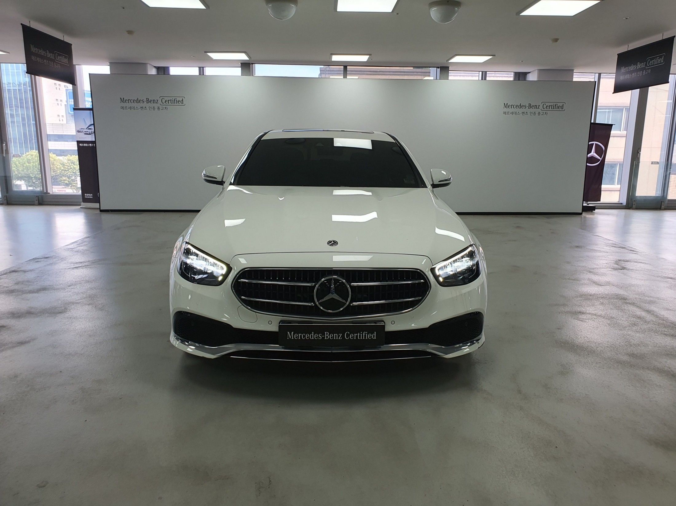 MERCEDES BENZ E-CLASS W213 2020