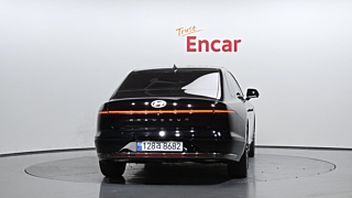 HYUNDAI GRANDEUR HYBRID GN7 2024