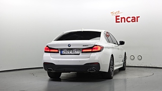 BMW 5-SERIES G30 2022