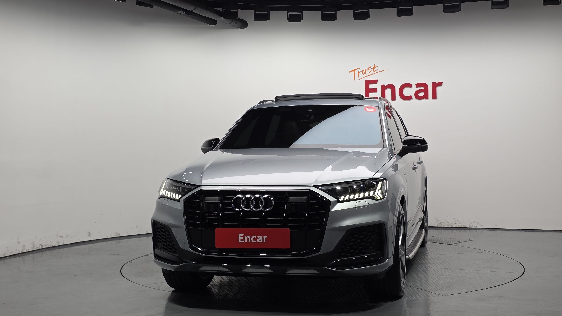 AUDI Q7 4M 2023