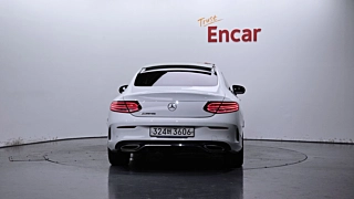 MERCEDES BENZ C-CLASS W205 2021