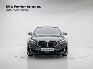 BMW 1-SERIES F40 2022