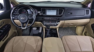 KIA CARNIVAL 2017