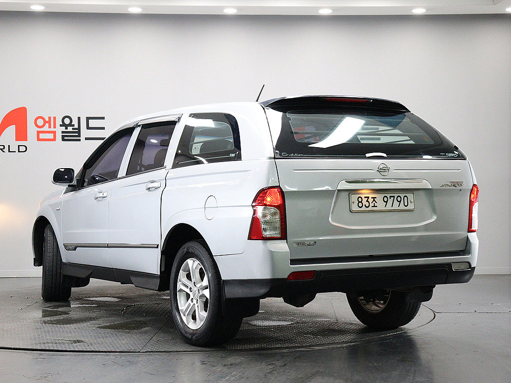SSANGYONG KORANDO SPORTS 2012