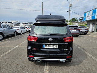 KIA CARNIVAL 2018