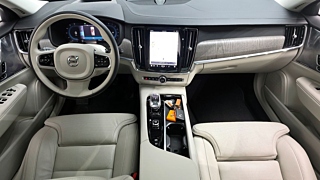 VOLVO V90 CROSS COUNTRY  B6  AWD 2023