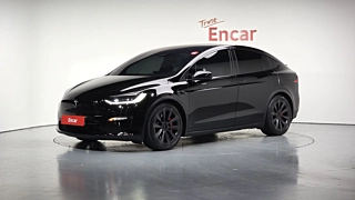 TESLA MODEL X   2023