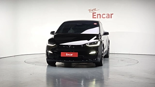 TESLA MODEL X  2023