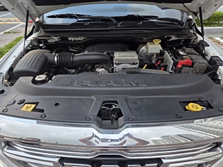 DODGE RAM PICK UP  5.7 2019