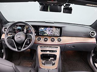 MERCEDES BENZ E-CLASS W213 2021