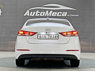 HYUNDAI AVANTE AD 2018