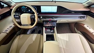 HYUNDAI GRANDEUR HYBRID GN7 2023