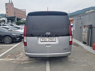 HYUNDAI STARIA 2021